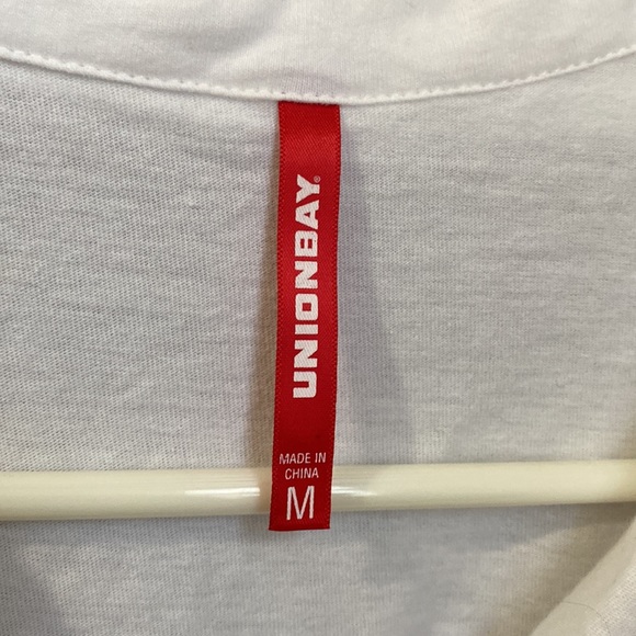 White Unionbay tank top with colored stripes size M. - Picture 2 of 5